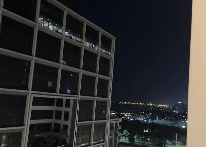 Vsm Staycation-shore Residences Moa View With Balcony